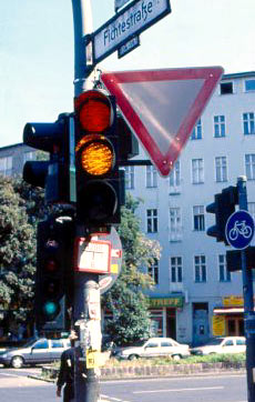 03.jpg