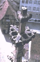 Die Spitze des Basler Münsterturms